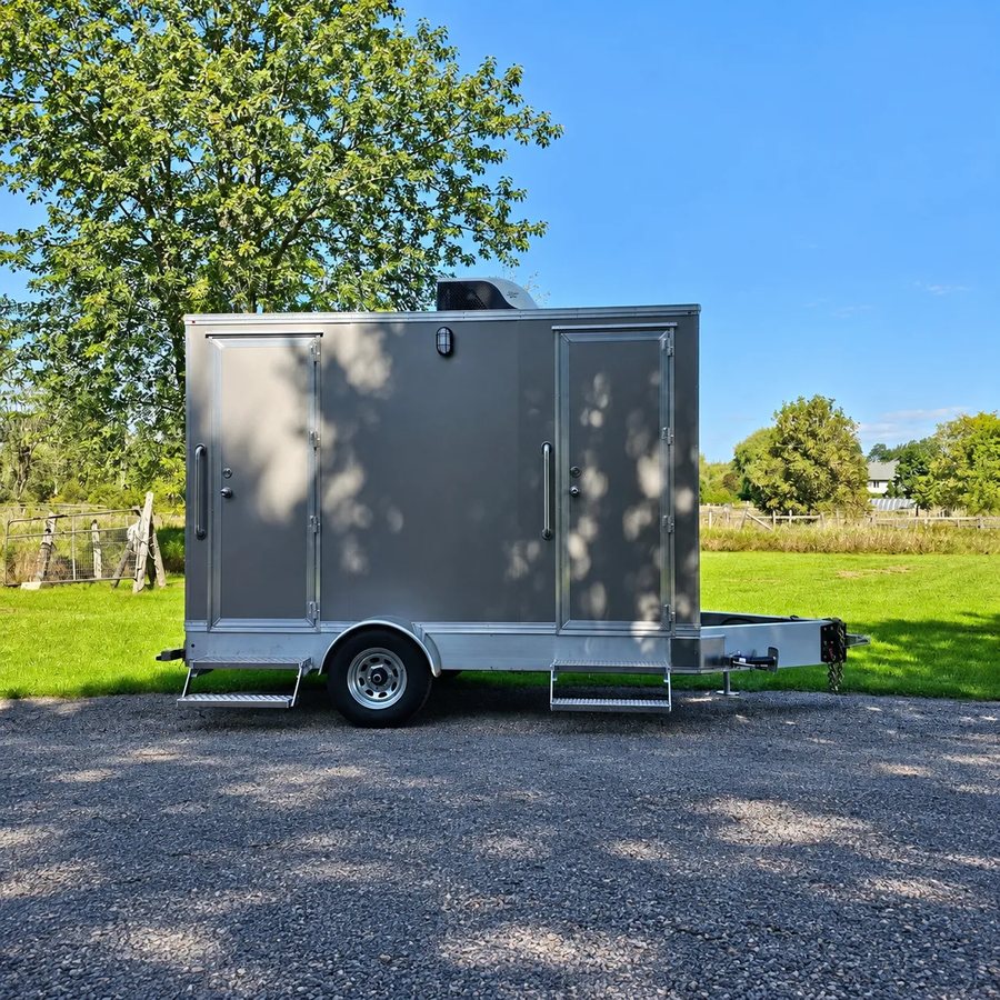 Gee~Wizz luxury washroom trailer with two private stalls and climate control